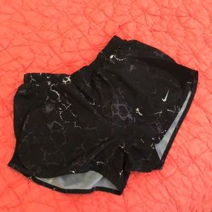 Nike exercise shorts - size small